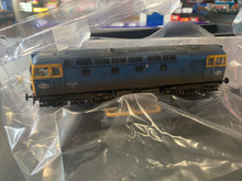 Load image into Gallery viewer, Heljan 3386 - class 33/2 No. 33211 BR blue weathered
