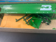 Load image into Gallery viewer, Athearn 1927 - ACF Centerflow hopper - Burlington Northern