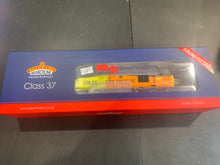 Load image into Gallery viewer, Bachmann 35-310SF class 37 no. 37175 Colas Rail